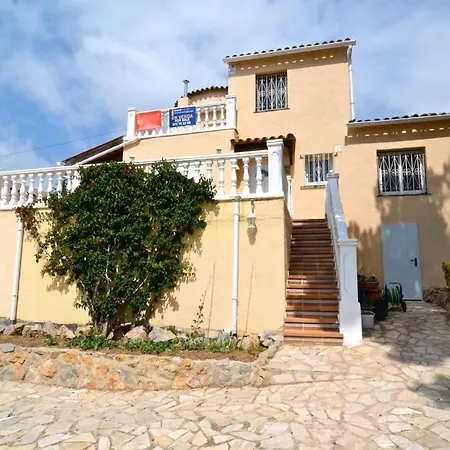 Volendam Villa *